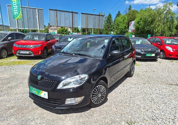 Skoda Fabia cena 24900 przebieg: 81000, rok produkcji 2014 z Jedwabne małe 326